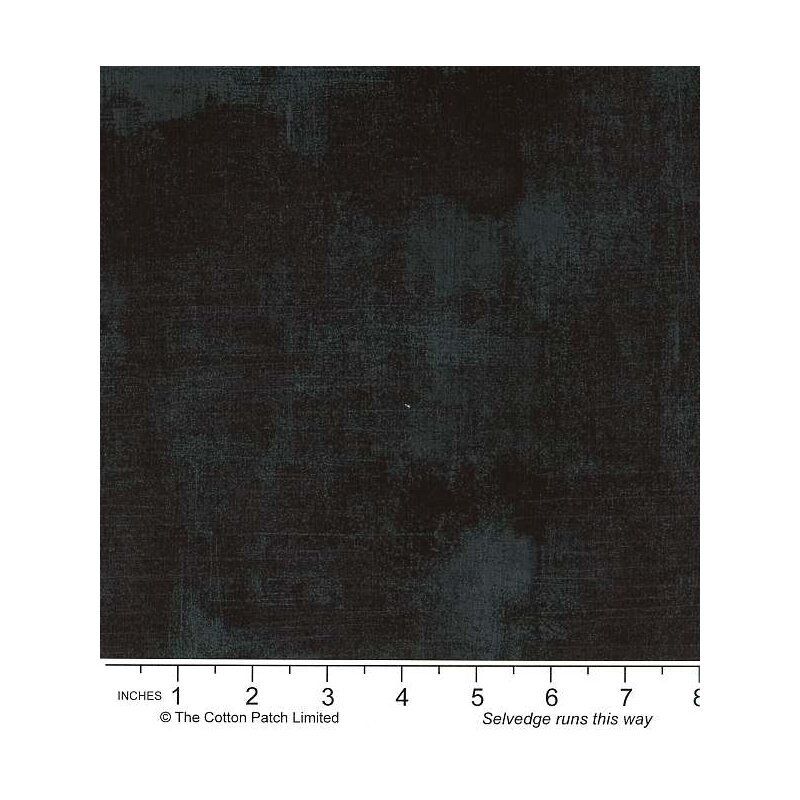 Moda Grunge Fabric: Black Dress