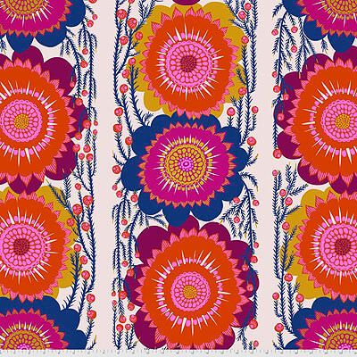 Bright Eyes 108" Quilt Back Fabric: Optimistic Cream (per 1/4 metre)