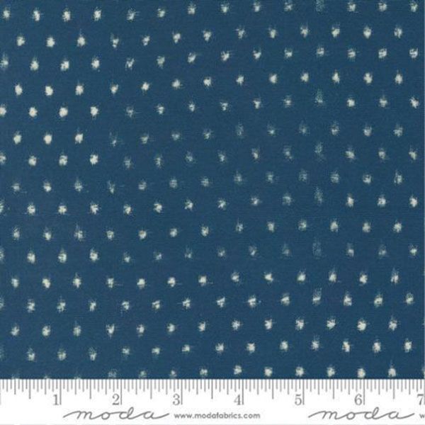 Indigo Blooming fabric: Sakuri Navy Indigo Blooming fabric: Sakuri Navy