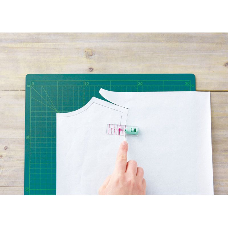 Clover Pattern Cutting Guide Clover Pattern Cutting Guide