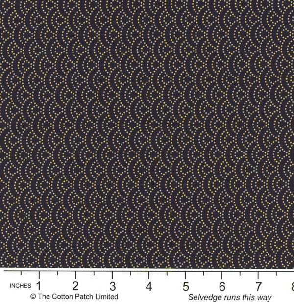 Sevenberry Classics fabric: Clamshell Waves, Indigo