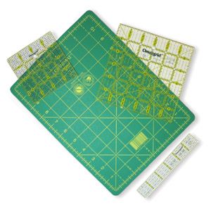 Omnigrid Travel Mat & Ruler Rotary Cutting Set Omnigrid Travel Mat & Ruler Rotary Cutting Set