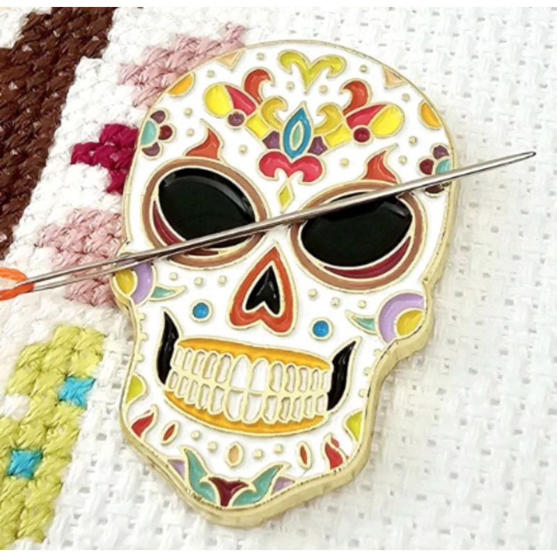 Mandala Skull Candy Needle Minder