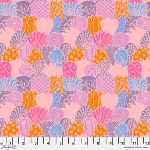 Anna Maria Horner Brave fabric: Scales Pink (per 1/4 metre) | 