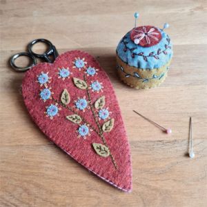 Felt Mini Kit Scissors Pouch & Mini Pincushion | 
